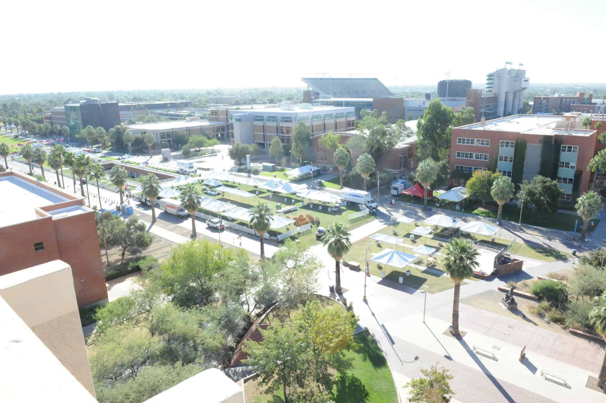 Campus Views (2017)