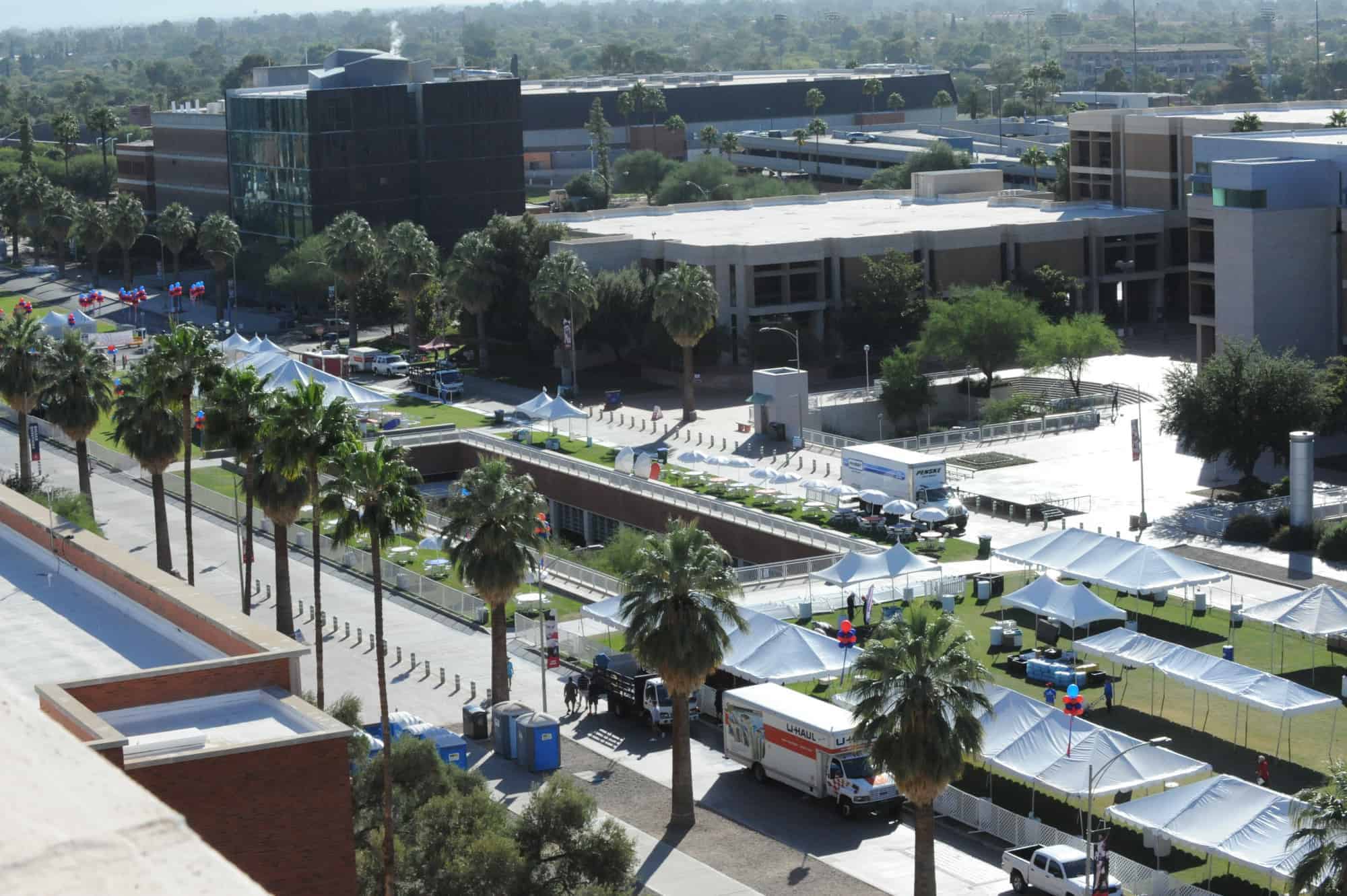 Campus Views (2017)