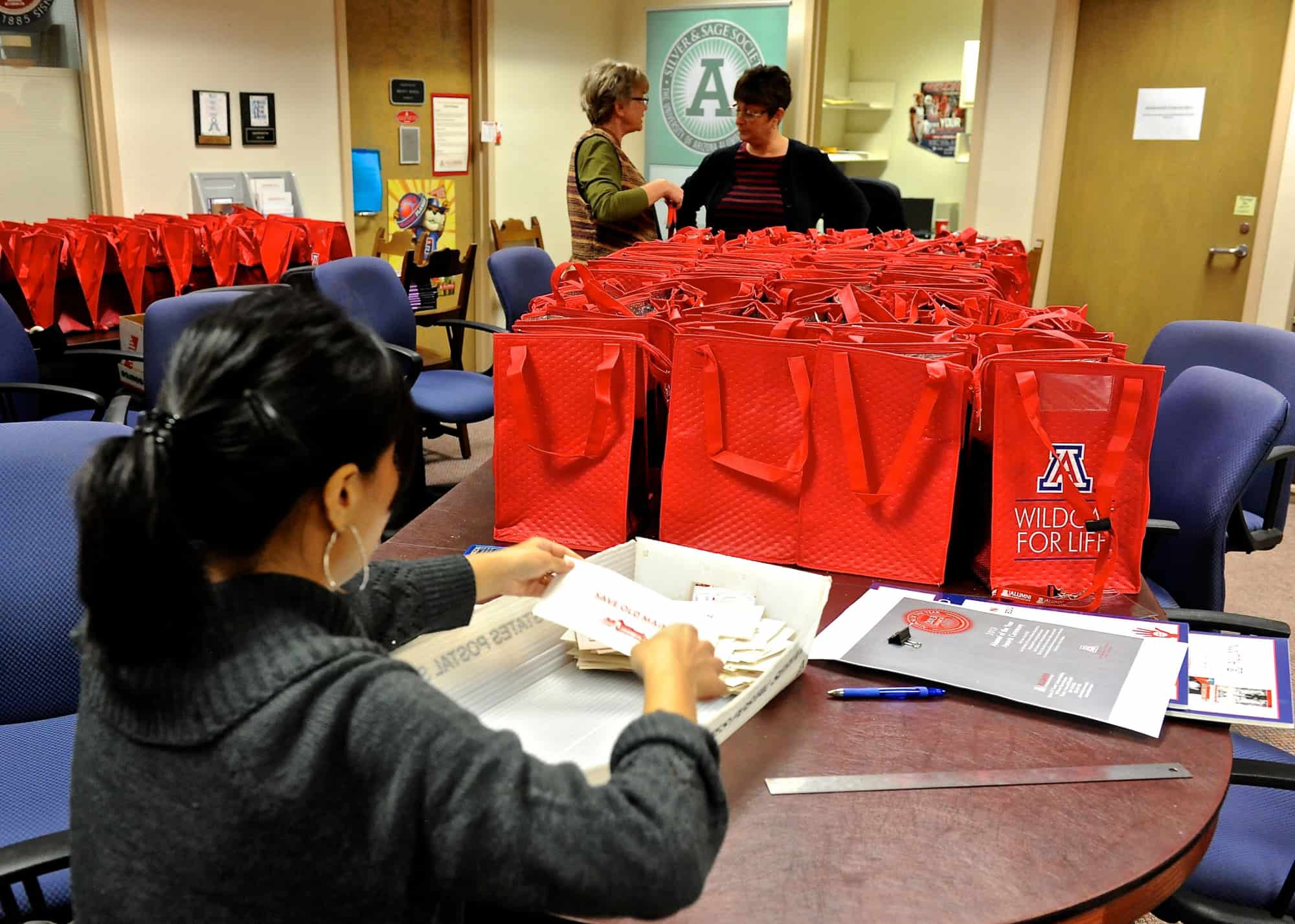 Homecoming at Alumni Association Office