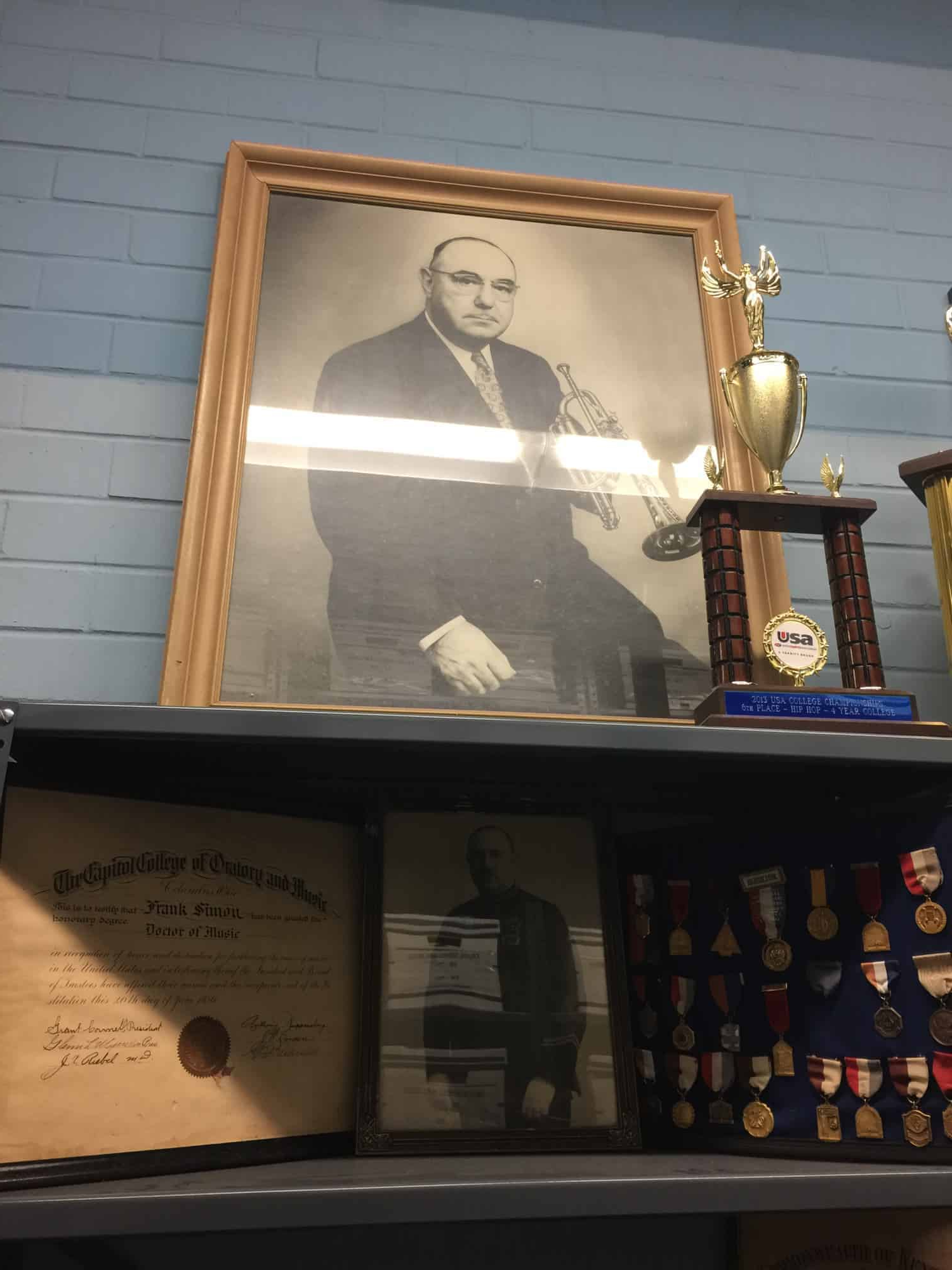 Frank Simon Library