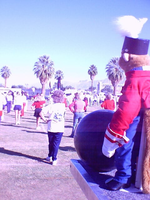 2004